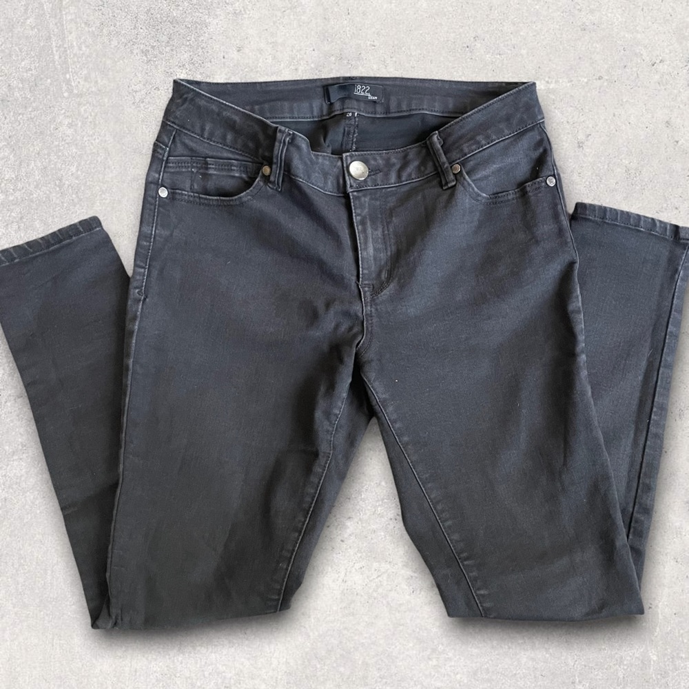 1822 Denim Black Women’s Skinny Jeans size 28